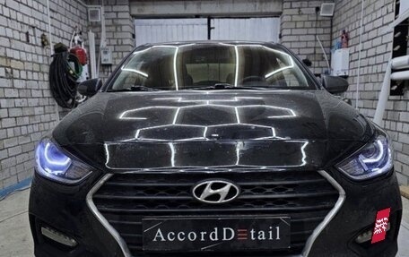 Hyundai Solaris II рестайлинг, 2017 год, 1 220 000 рублей, 3 фотография