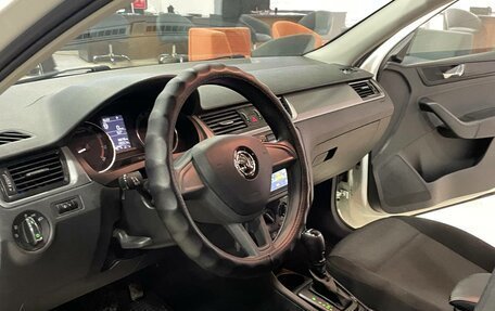 Skoda Rapid I, 2018 год, 1 335 000 рублей, 9 фотография