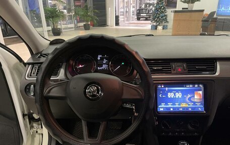 Skoda Rapid I, 2018 год, 1 335 000 рублей, 10 фотография