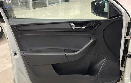 Skoda Rapid I, 2018 год, 1 335 000 рублей, 8 фотография