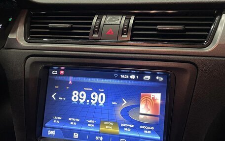 Skoda Rapid I, 2018 год, 1 335 000 рублей, 13 фотография