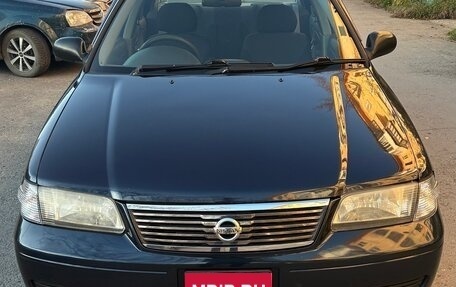 Nissan Sunny B15, 2003 год, 290 000 рублей, 1 фотография