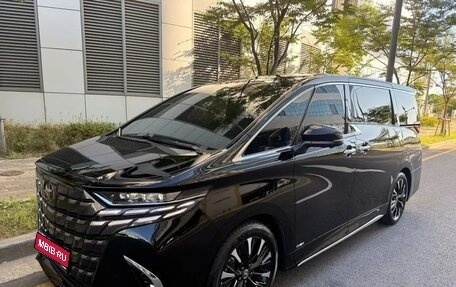 Toyota Alphard, 2025 год, 11 930 096 рублей, 1 фотография