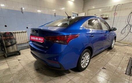 Hyundai Solaris II рестайлинг, 2019 год, 1 393 000 рублей, 4 фотография