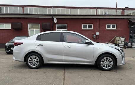 KIA Rio IV, 2021 год, 1 650 000 рублей, 3 фотография