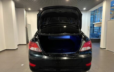 Hyundai Solaris II рестайлинг, 2013 год, 825 000 рублей, 34 фотография