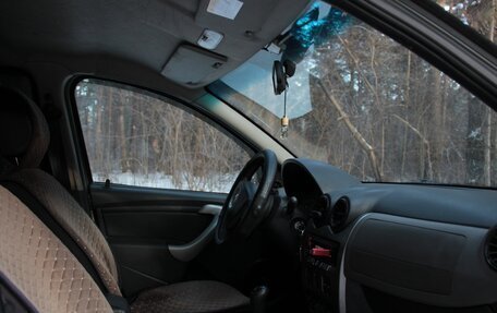 Renault Sandero I, 2013 год, 450 000 рублей, 10 фотография