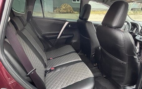 Toyota RAV4, 2019 год, 2 850 000 рублей, 2 фотография