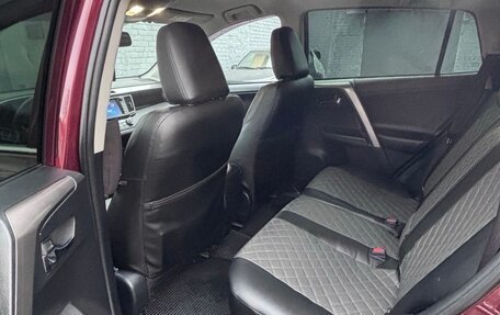 Toyota RAV4, 2019 год, 2 850 000 рублей, 15 фотография