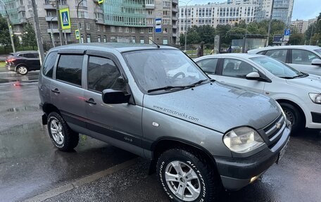 Chevrolet Niva I рестайлинг, 2006 год, 400 000 рублей, 3 фотография