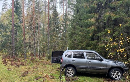 Chevrolet Niva I рестайлинг, 2006 год, 400 000 рублей, 10 фотография