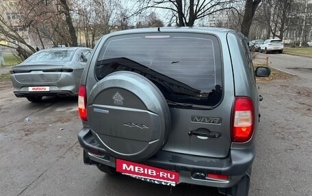 Chevrolet Niva I рестайлинг, 2006 год, 400 000 рублей, 2 фотография
