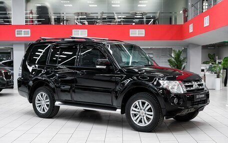 Mitsubishi Pajero IV, 2012 год, 1 849 000 рублей, 3 фотография