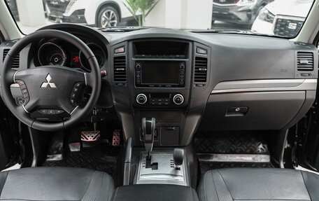 Mitsubishi Pajero IV, 2012 год, 1 849 000 рублей, 12 фотография