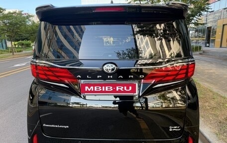 Toyota Alphard, 2025 год, 11 930 096 рублей, 5 фотография