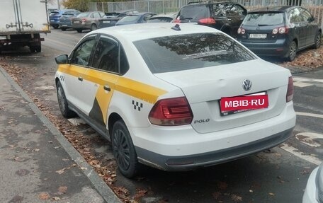 Volkswagen Polo VI (EU Market), 2018 год, 500 000 рублей, 3 фотография