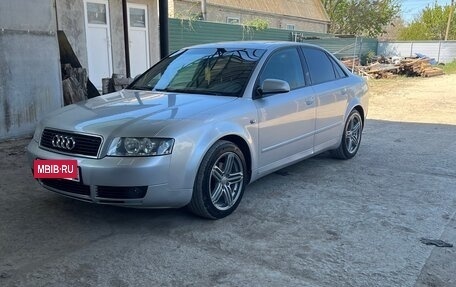 Audi A4, 2002 год, 950 000 рублей, 4 фотография