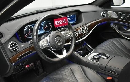 Mercedes-Benz S-Класс, 2019 год, 6 890 000 рублей, 10 фотография