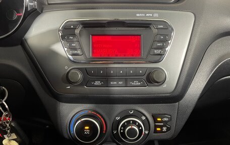 KIA Rio III рестайлинг, 2014 год, 876 000 рублей, 15 фотография