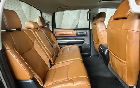 Toyota Tundra II, 2013 год, 4 995 000 рублей, 15 фотография