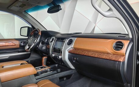 Toyota Tundra II, 2013 год, 4 995 000 рублей, 12 фотография