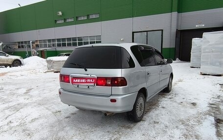 Toyota Ipsum II, 1999 год, 570 000 рублей, 4 фотография