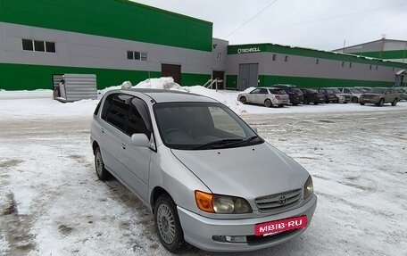 Toyota Ipsum II, 1999 год, 570 000 рублей, 21 фотография