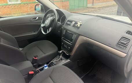 Skoda Yeti I рестайлинг, 2014 год, 1 100 000 рублей, 8 фотография