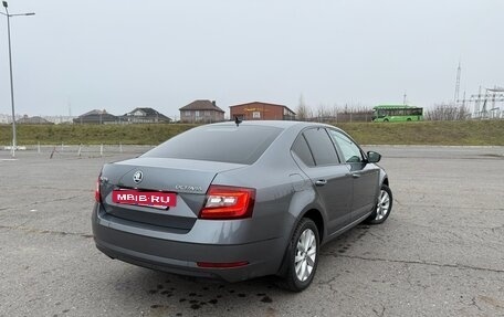 Skoda Octavia, 2017 год, 1 700 000 рублей, 8 фотография