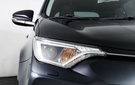 Toyota RAV4, 2018 год, 2 587 000 рублей, 22 фотография