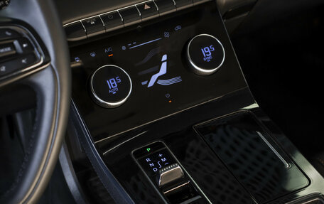 CheryExeed LX, 2023 год, 1 690 000 рублей, 16 фотография