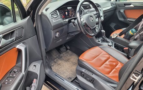 Volkswagen Tiguan II, 2017 год, 2 860 000 рублей, 10 фотография