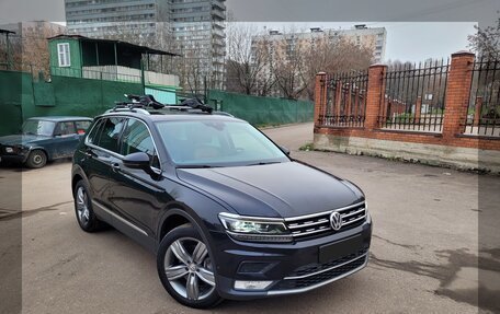 Volkswagen Tiguan II, 2017 год, 2 860 000 рублей, 6 фотография