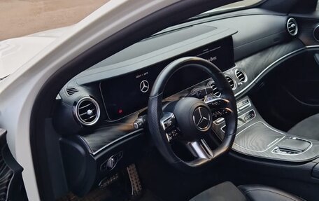 Mercedes-Benz E-Класс, 2021 год, 5 200 000 рублей, 2 фотография