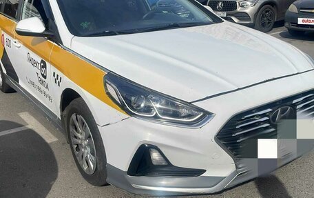 Hyundai Sonata VIII, 2019 год, 1 000 000 рублей, 4 фотография