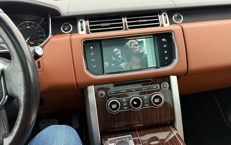 Land Rover Range Rover IV рестайлинг, 2016 год, 5 750 000 рублей, 10 фотография