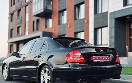 Mercedes-Benz E-Класс, 2002 год, 699 000 рублей, 3 фотография