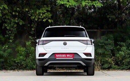 Volkswagen T-Roc I, 2025 год, 2 530 000 рублей, 5 фотография