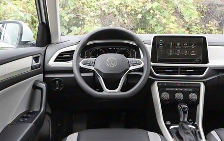 Volkswagen T-Roc I, 2025 год, 2 530 000 рублей, 16 фотография