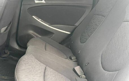 Hyundai Solaris II рестайлинг, 2013 год, 399 999 рублей, 11 фотография