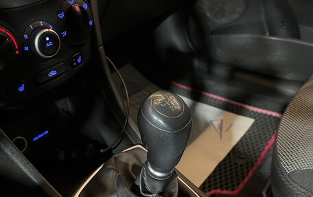 Hyundai Solaris II рестайлинг, 2013 год, 680 000 рублей, 14 фотография