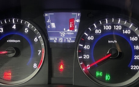 Hyundai Solaris II рестайлинг, 2013 год, 680 000 рублей, 11 фотография