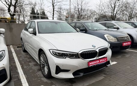 BMW 3 серия, 2021 год, 2 990 000 рублей, 1 фотография