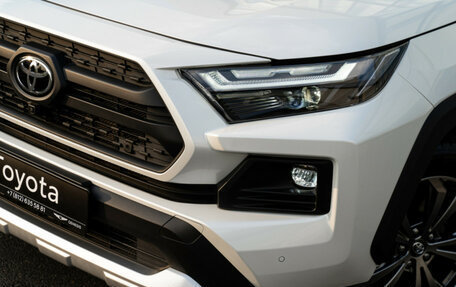 Toyota RAV4, 2025 год, 4 290 000 рублей, 10 фотография