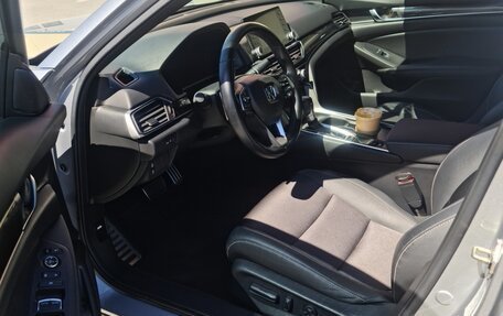 Honda Accord IX рестайлинг, 2020 год, 2 400 000 рублей, 8 фотография