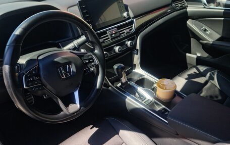 Honda Accord IX рестайлинг, 2020 год, 2 400 000 рублей, 7 фотография