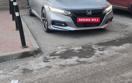 Honda Accord IX рестайлинг, 2020 год, 2 400 000 рублей, 9 фотография