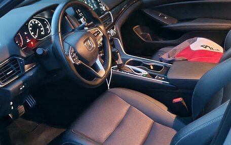 Honda Accord IX рестайлинг, 2020 год, 2 400 000 рублей, 16 фотография