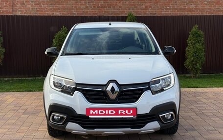 Renault Logan II, 2022 год, 275 000 рублей, 2 фотография