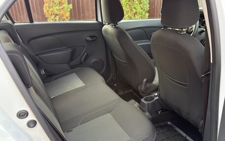 Renault Logan II, 2022 год, 275 000 рублей, 12 фотография